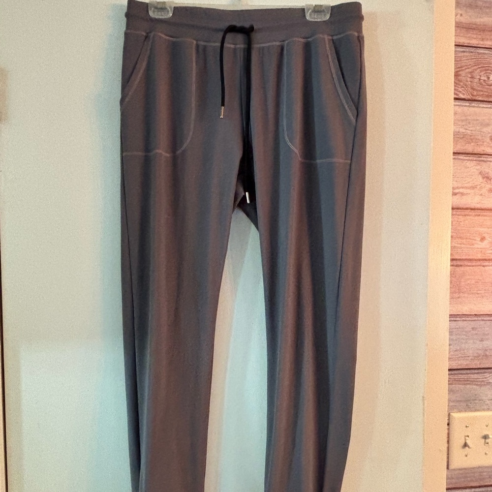 ZYIA Women’s Joggers Dark Grey Size M